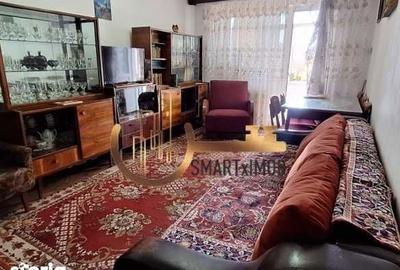 Apartament cu 3 camere în Micro 5