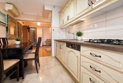 Apartament cu 3 camere decomandat, mobilat în City Park Mall - 13