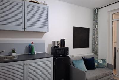 Apartament cu 2 camere semidecomandat în 1 Mai - 12