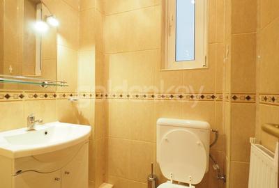 Vila nemobilata cu 4 camere si curte proprie - 7