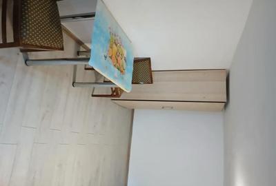 Garsonieră decomandată în Central - 1