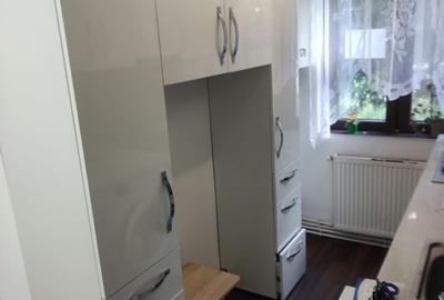 Garsonieră decomandată în Micro 1 - 5