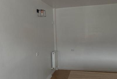 Inchiriez spa?iu comercial P.Rares - 3
