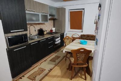 Apartament cu 2 camere nedecomandat în Fălticeni - 3