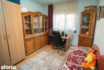 Apartament cu 3 camere decomandat în Calea Aradului - 8