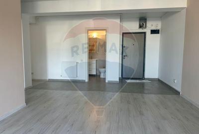 Inchiriere ap 3 camere plus curte de 40 mp - 6