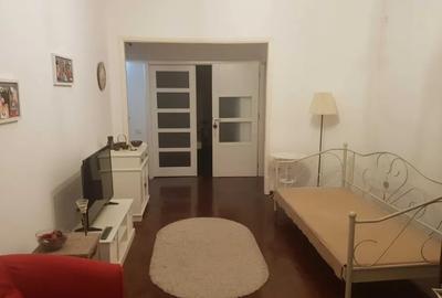 Apartament cu 2 camere semidecomandat în Romană