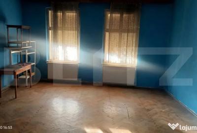Casă cu 5 camere cu Teren 400 Mp în Central - 2
