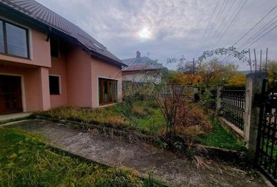 Casa Zona Linistita - 4