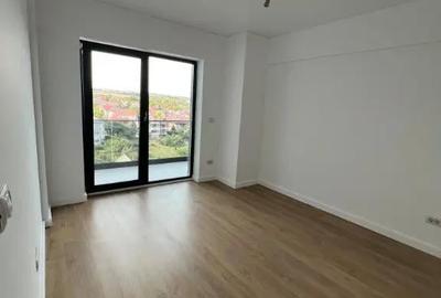 Apartament cu 3 camere decomandat în Nicolina - 15