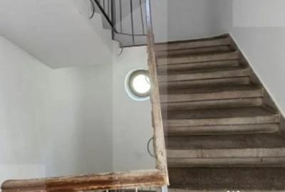 Casă cu 3 camere cu Teren 542 Mp în Central - 2