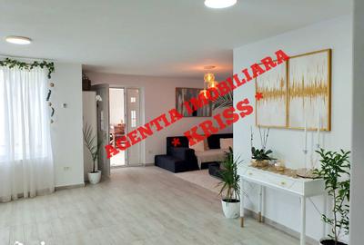 Casă cu 4 camere cu Teren 400 Mp în Rolast - 17