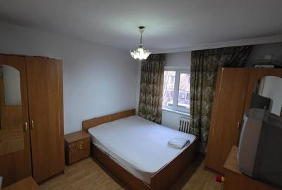 Apartament 2 camere, etaj 2 , zonă Spital Judetean - 2