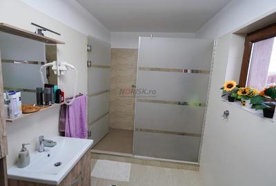 Vila 4 Camere - Mobilata lux - Piscina  - Zona linistita - Domnesti - 8