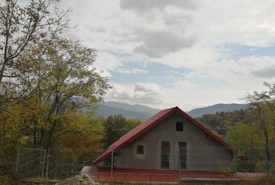 Casă individuală cu 4 camere cu Canalizare în Vest - 3