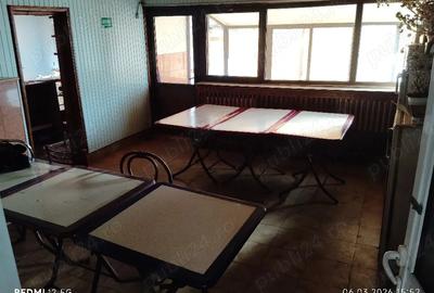 Spațiu comercial, de 65 mp, în Central - 3