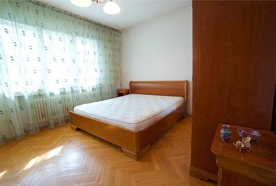 Drumul Taberei, Favorit Afi proprietar 2 cam 80mp bloc special E - 4