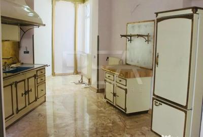 Casă cu 18 camere cu Teren 684 Mp în Centrul Istoric - 6