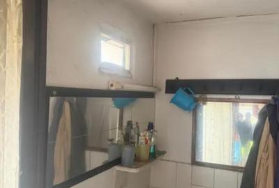 Casă cu 2 camere cu Teren 1000 Mp în Central - 6