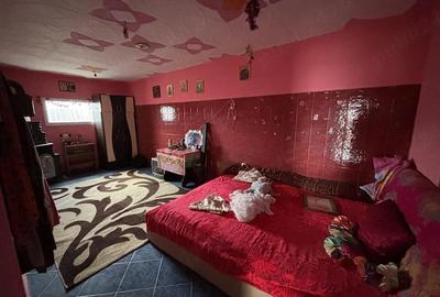 Casă cu Teren 550 Mp în Central - 1