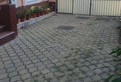 Casă individuală cu 3 camere cu Canalizare în Iancului - 3