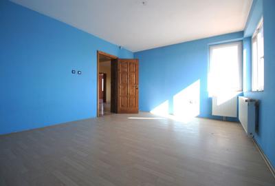 Casa cu o arhitectura deosebita si teren generos in zona Mehala - 13