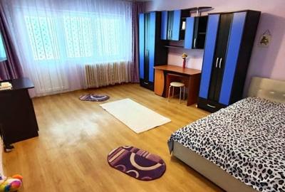 Garsonieră decomandată, mobilată în Militari - 2