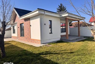 Casă cu 4 camere cu Teren 350 Mp în Central - 13
