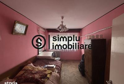 Apartament cu 3 camere decomandat în Valea Rosie - 4