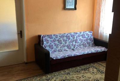 Apartament cu 3 camere semidecomandat în Târgu Ocna - 3