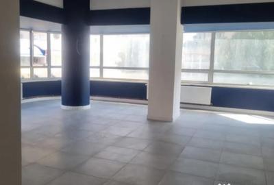 Spațiu comercial, de 200 mp, în Ultracentral - 5
