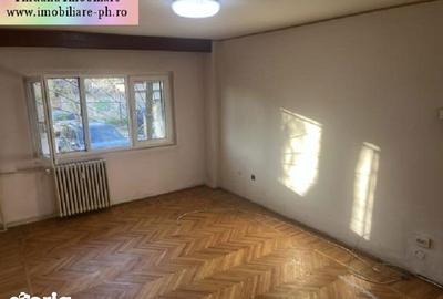 Apartament cu 4 camere decomandat în Republicii - 3