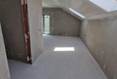 Casa 225 mp cartier nou in Sura Mica - 5