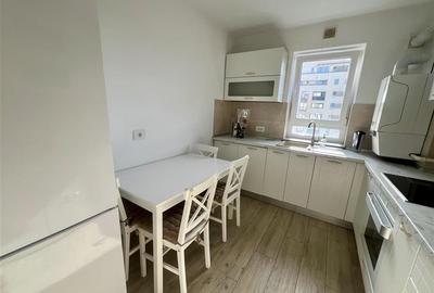 Apartament cu 2 camere decomandat, mobilat în Tractorul - 10