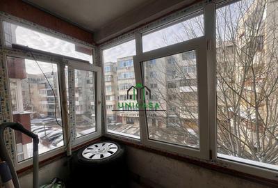 Apartament cu 2 camere semidecomandat în Cartierul Traian - 1