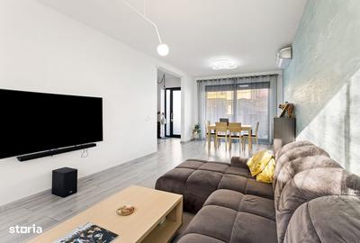 Casă cu 4 camere cu Teren 235 Mp în Trocadero - 2