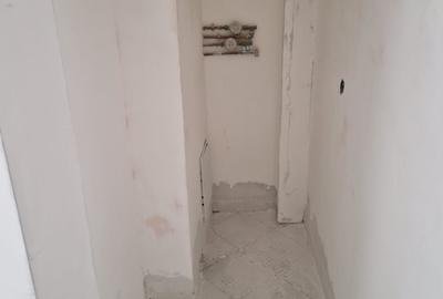 Apartament cu 2 camere decomandat în Socului - 3