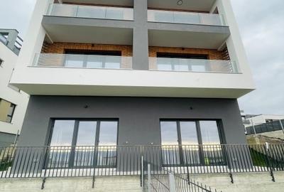 Unitate duplex 193 mp utili , 65 mp terase circulabile, Tineretului Voronet - 3