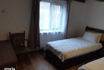 Casă cu 3 camere cu Teren 100 Mp în Mărăști - 2