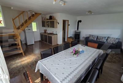 Casă cu 3 camere cu Teren 4300 Mp în Meteș
