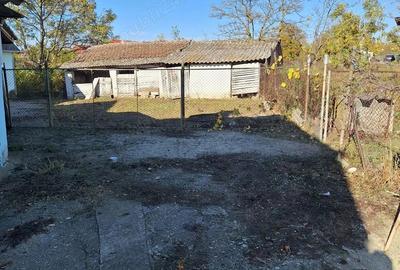 Casă cu 3 camere cu Teren 1094 Mp în Central - 6