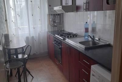 Apartament cu 2 camere decomandat în Cornișa - 7