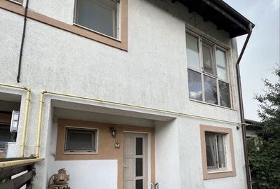 Casă cu 3 camere cu Teren 250 Mp în Berceni - 1