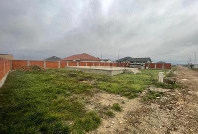 Teren de 800 mp, în Cheriu - 4