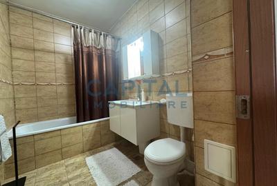 FARA COMISION ! Apartament 2 camere, etaj 3/4, strada Eroilor - 9