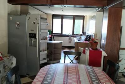 Casă cu 7 camere cu Teren 700 Mp în Central - 7