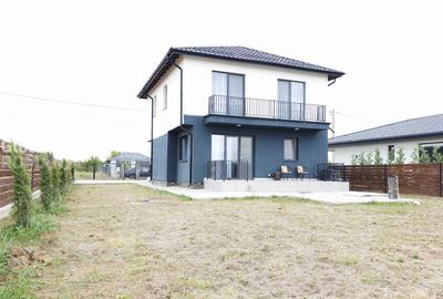 Casă individuală cu 4 camere cu Canalizare în Moara Vlăsiei - 3
