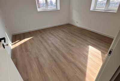 Apartament cu 3 camere semidecomandat în Vest - 11