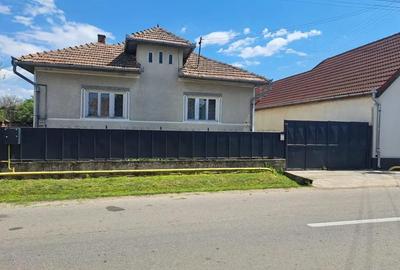 Casă cu 3 camere cu Teren 1200 Mp în Vințu de Jos - 4