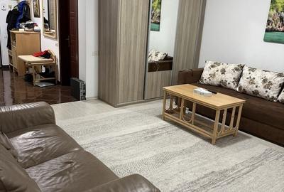 Apartament cu 2 camere semidecomandat, mobilat în Metro 1